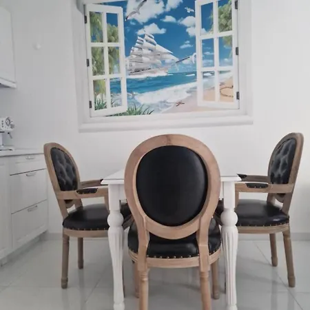 بيت للعطل Dafni Seaside أسبروبالتا